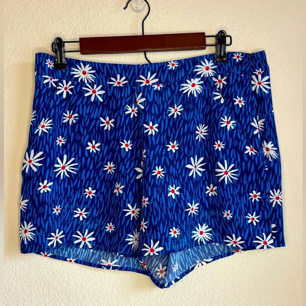 Nieves Lavi 100% Silk Floral Shorts